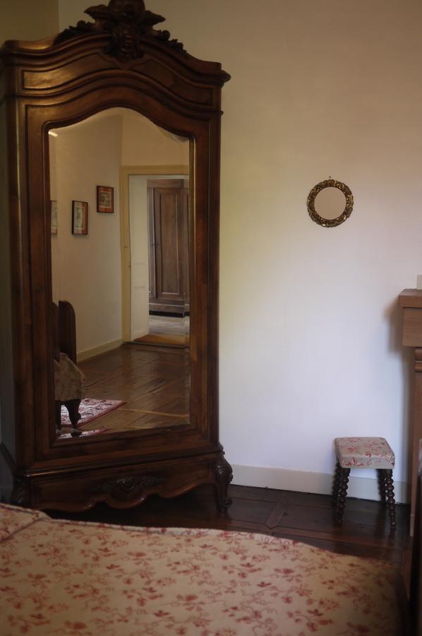 Bed and Breakfast Domaine De Puytirel Champagne-et-Fontaine Exterior foto